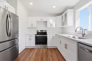 1528 SE Holgate Blvd, Portland, OR 97202 - Photo 13