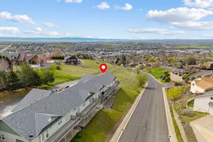 810 N Main St, Pendleton, OR 97801 - Photo 31