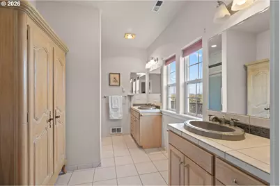 810 N Main St, Pendleton, OR 97801 - Photo 17