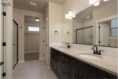 51844 Hollinshead Pl, La Pine, OR 97739 - Photo 9