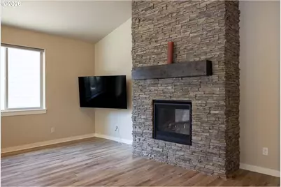 51844 Hollinshead Pl, La Pine, OR 97739 - Photo 7