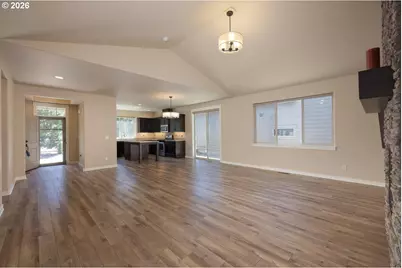 51844 Hollinshead Pl, La Pine, OR 97739 - Photo 5