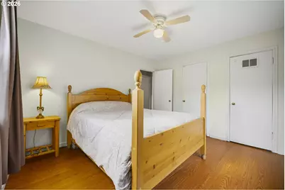525 Elm Ave, Reedsport, OR 97467 - Photo 17