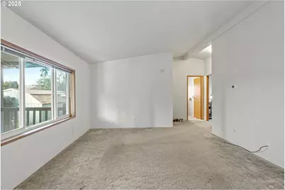 5400 Meeker Dr #104, Kalama, WA 98625 - Photo 7