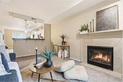 2004 NE Cadbury Ave #213, Hillsboro, OR 97006 - Photo 9