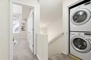 2004 NE Cadbury Ave, Hillsboro, OR 97006 - Photo 23