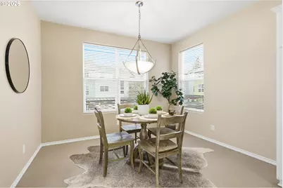 2004 NE Cadbury Ave #213, Hillsboro, OR 97006 - Photo 5