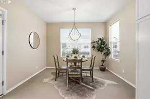 2004 NE Cadbury Ave, Hillsboro, OR 97006 - Photo 23