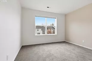 2004 NE Cadbury Ave, Hillsboro, OR 97006 - Photo 27