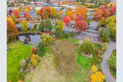 12612 NW Barnes Rd #6, Portland, OR 97210 - Photo 31