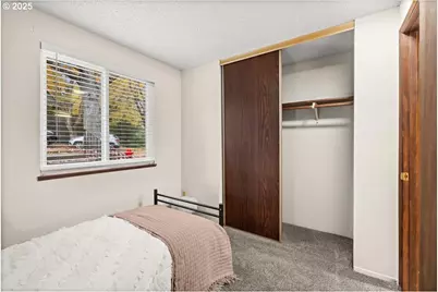 12612 NW Barnes Rd #6, Portland, OR 97210 - Photo 15