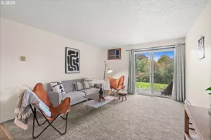 12612 NW Barnes Rd, Portland, OR 97210 - Photo 7