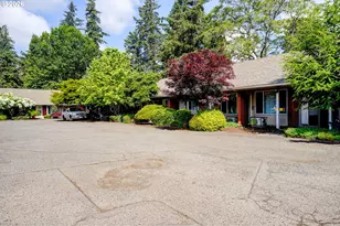 611 SE 139th Ave, Portland, OR 97233 - Photo 23