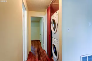 611 SE 139th Ave, Portland, OR 97233 - Photo 19