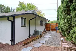 28502 S Hwy 213, Molalla, OR 97038 - Photo 31