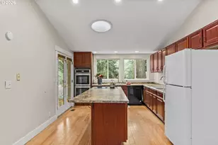 3283 Stoney Ridge Rd, Eugene, OR 97405 - Photo 7