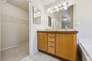 17723 SW Falling Leaf Ct, Beaverton, OR 97003 - Photo 25