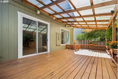 17723 SW Falling Leaf Ct, Beaverton, OR 97003 - Photo 33