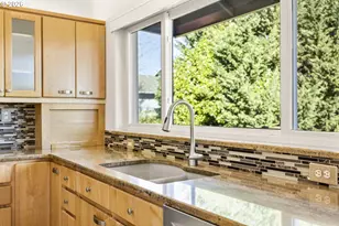1210 Chatnicka St NW, Salem, OR 97304 - Photo 13