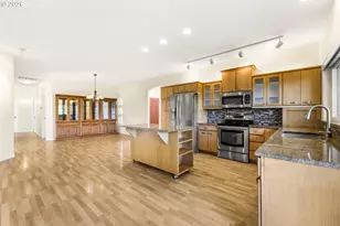 1210 Chatnicka St NW, Salem, OR 97304 - Photo 15
