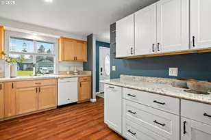 493 S Emerald Loop, Cornelius, OR 97113 - Photo 7