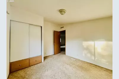 179 Outer Dr, Florence, OR 97439 - Photo 11