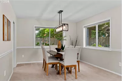 13405 SW Cougar Ct, Beaverton, OR 97008 - Photo 7