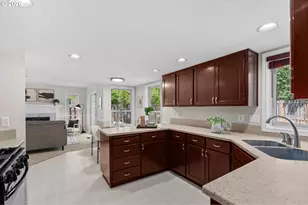 13405 SW Cougar Ct, Beaverton, OR 97008 - Photo 11