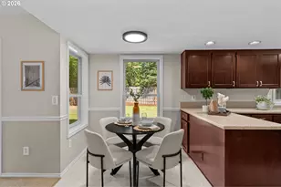13405 SW Cougar Ct, Beaverton, OR 97008 - Photo 9