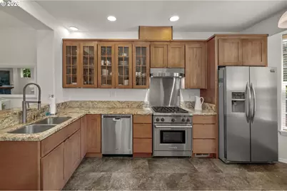 15495 Brianne Ct, Lake Oswego, OR 97035 - Photo 5