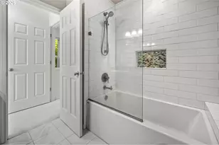 15495 Brianne Ct, Lake Oswego, OR 97035 - Photo 21