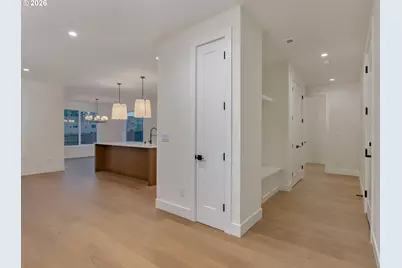 154 E Airedale Ave, La Center, WA 98629 - Photo 7