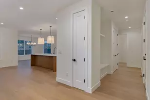 154 E Airedale Ave, La Center, WA 98629 - Photo 7