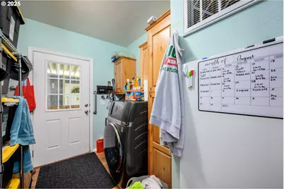 1745 Rifle Range Rd, Roseburg, OR 97470 - Photo 27