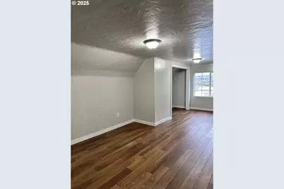1745 Rifle Range Rd, Roseburg, OR 97470 - Photo 41