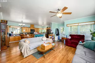 1745 Rifle Range Rd, Roseburg, OR 97470 - Photo 19