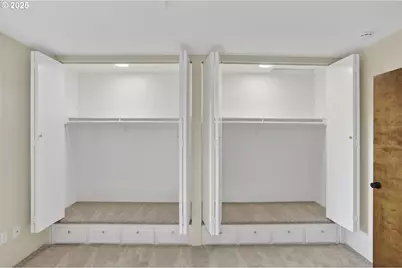 11926 N Jantzen Beach Ave #2, Portland, OR 97217 - Photo 37