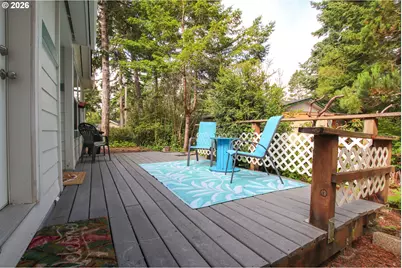 134 Driftwood Dr, Florence, OR 97439 - Photo 23