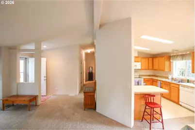 134 Driftwood Dr, Florence, OR 97439 - Photo 11