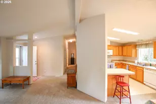 134 Driftwood Dr, Florence, OR 97439 - Photo 11