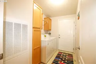134 Driftwood Dr, Florence, OR 97439 - Photo 13