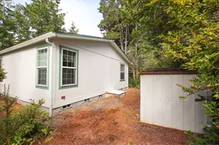 134 Driftwood Dr, Florence, OR 97439 - Photo 25