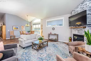 8413 Forest Ridge Loop, Redmond, OR 97756 - Photo 7