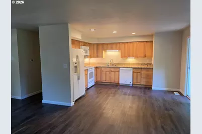 1700 SE River Forest Rd, Milwaukie, OR 97267 - Photo 9
