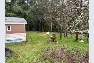 225 Doraleen Ln, Glide, OR 97443 - Photo 3