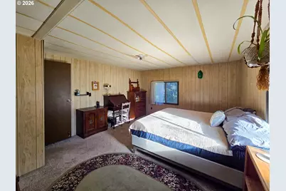 225 Doraleen Ln, Glide, OR 97443 - Photo 13