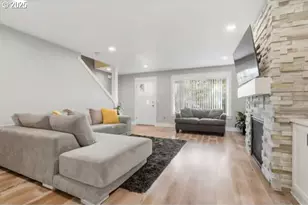 2701 SW Latourell Pl, Troutdale, OR 97060 - Photo 7