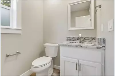 2701 SW Latourell Pl, Troutdale, OR 97060 - Photo 15