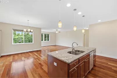 1282 SE Academy St, Dallas, OR 97338 - Photo 9