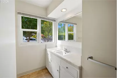 625 NW 36th St, Corvallis, OR 97330 - Photo 25